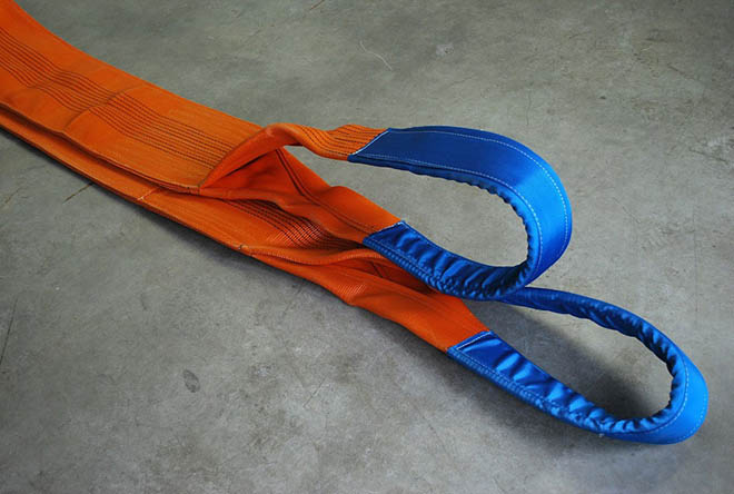 吊装成捆的钢管怎么使用彩色扁平吊装带